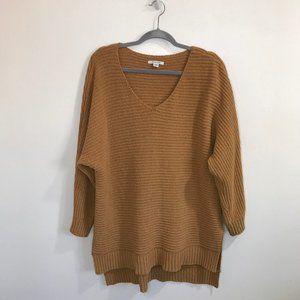 American Eagle Chenille Knit Sweater Size Medium M Yellow Brown High Low V-neck